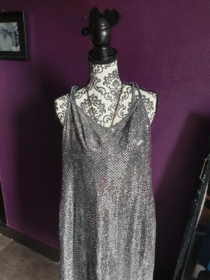 Robe de soirée argenté 💖 - photo numéro 2
