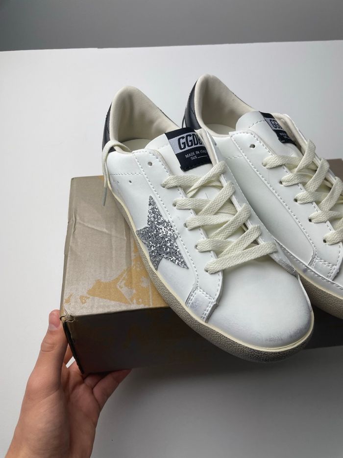 Golden goose blanche étoile argenté pailletée