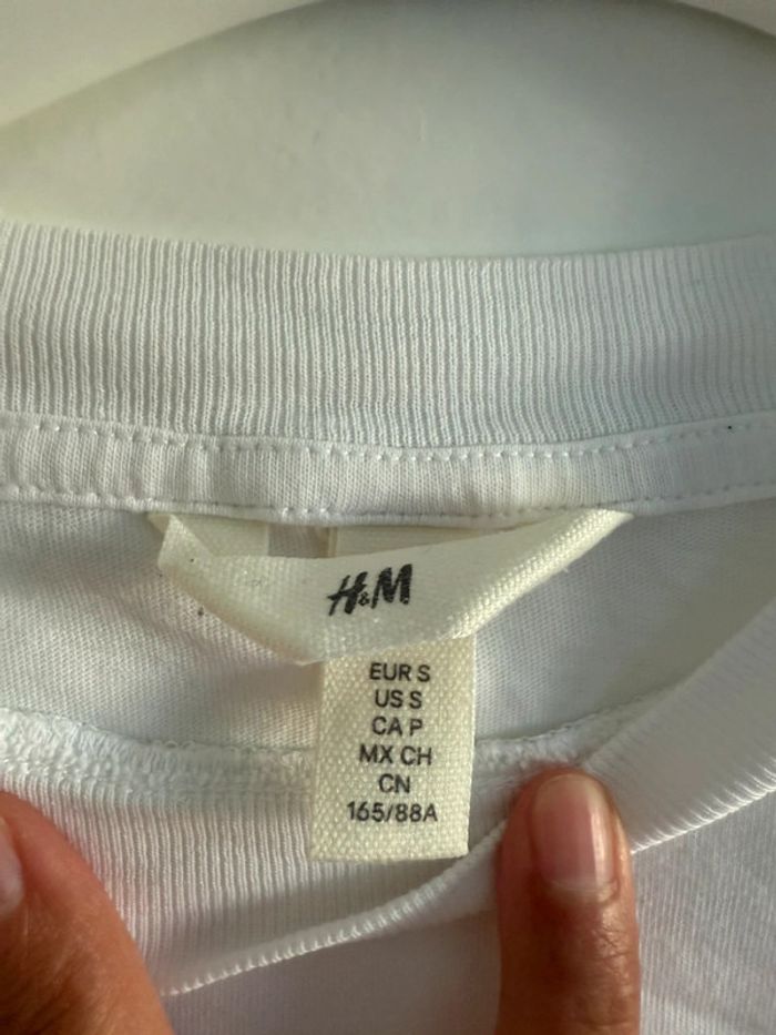 T-shirt h&m taille S - photo numéro 4