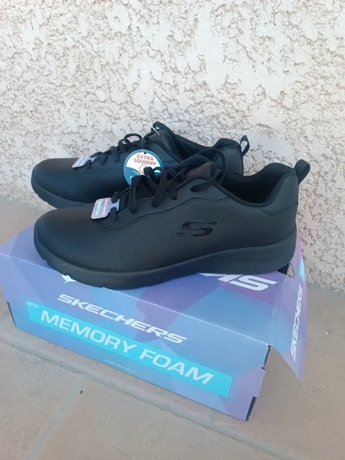 Baskets Skechers femme pointure 41