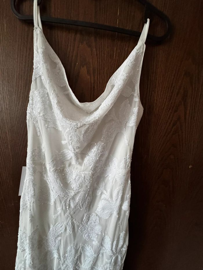Robe de cocktail blanche - photo numéro 16