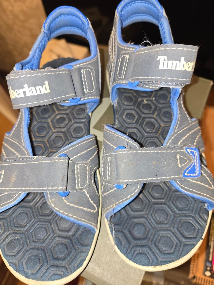 Sandales Timberland bleus  pointure  31 - photo numéro 5