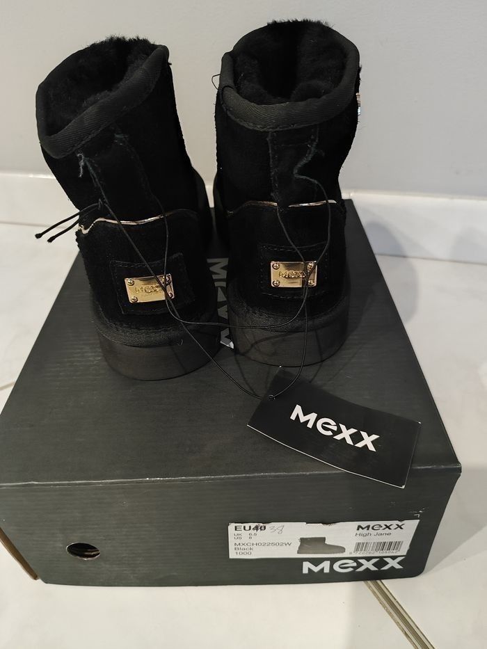 Bottes fourrées en 38 - photo numéro 3