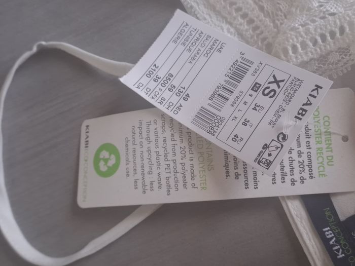 Débardeur blanc neuf Kiabi Taille XS (34) - photo numéro 6