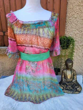 Blouse voile ethnique multicolore taille 42