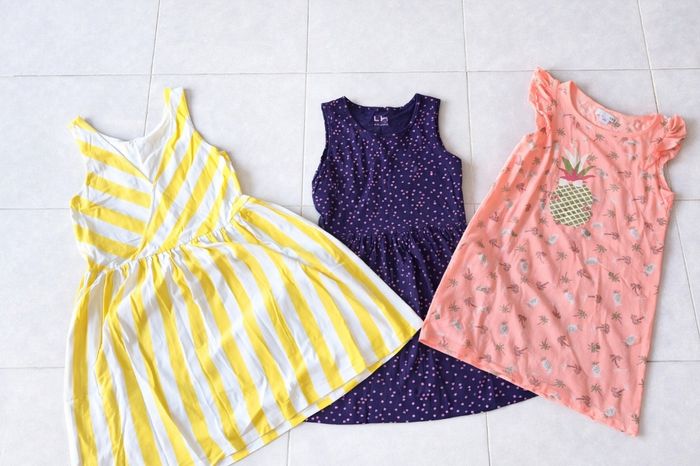 Lot de 3 robes fille 10 ans excellent état