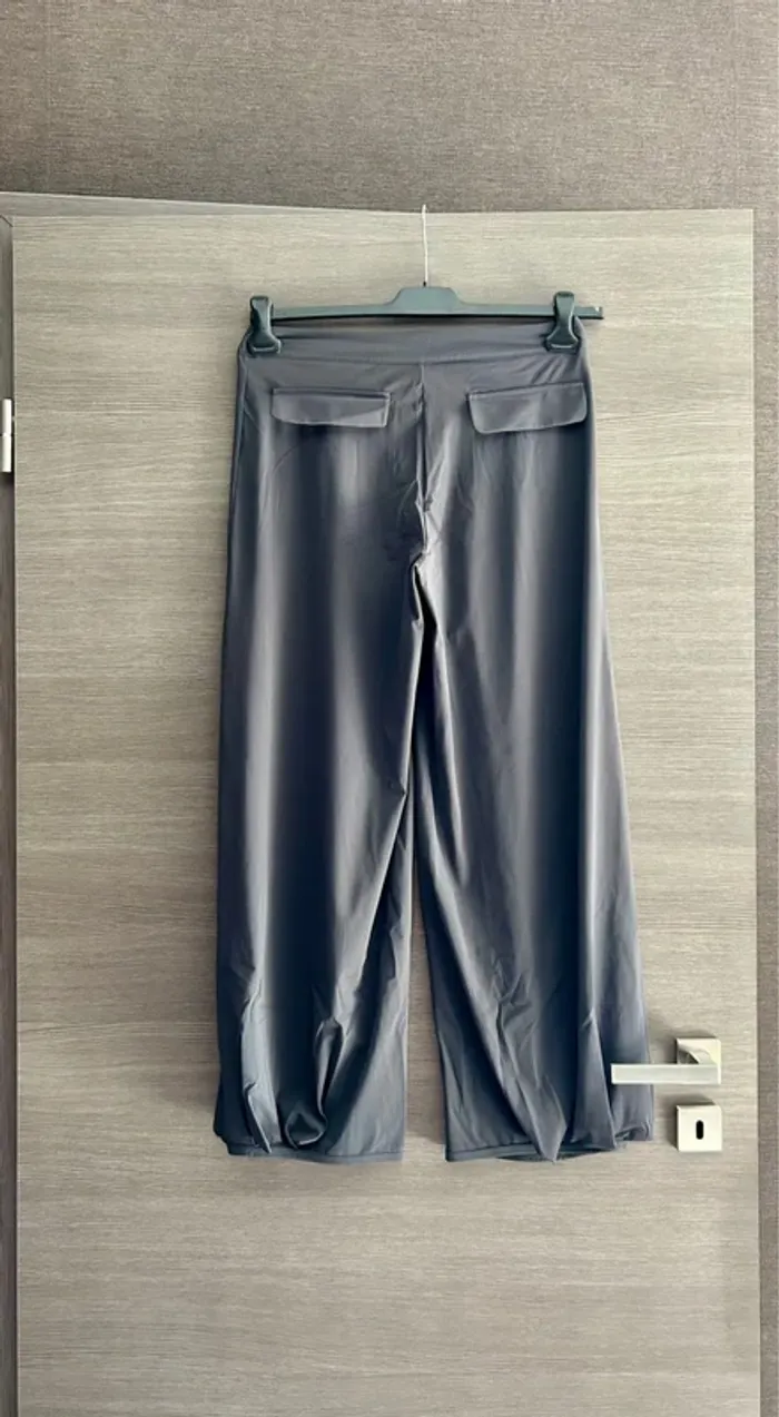 Pantacourt anthracite 3322 taille 1 - photo numéro 4