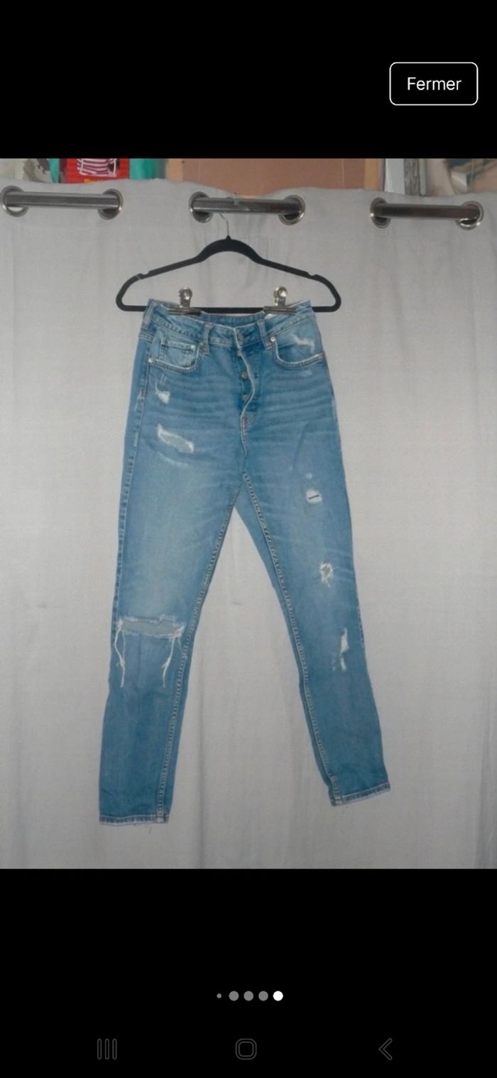 Jean troué - photo numéro 2