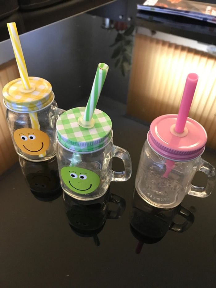 Lot 3 verres enfants avec anse et pailles