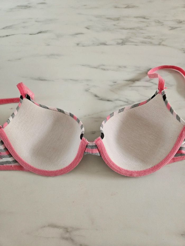 Victoria secret soutiens-gorge 34B - photo numéro 11