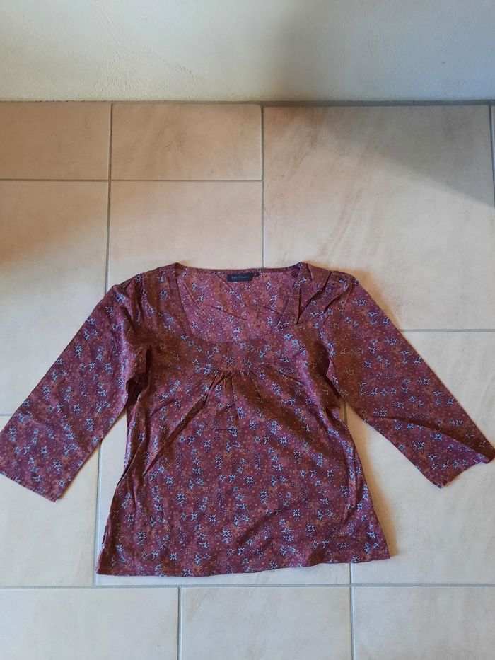 Blouse fleurie manches 3/4
