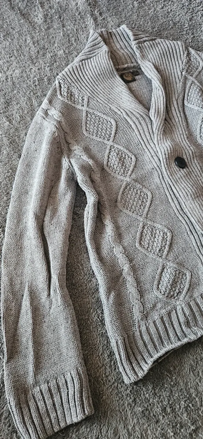 Gilet laine à bouton 12 ans - photo numéro 4