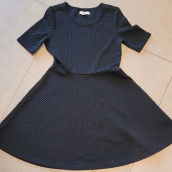 Robe manches courtes