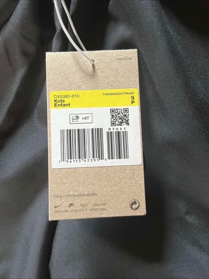 Short nike neuf - photo numéro 2