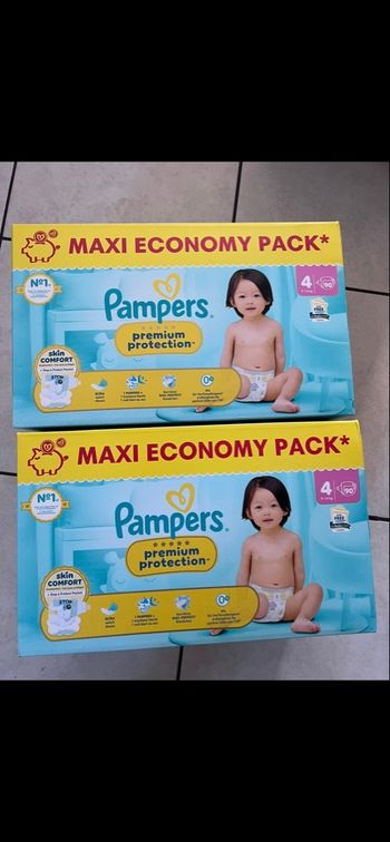 2 cartons pampers premium  4