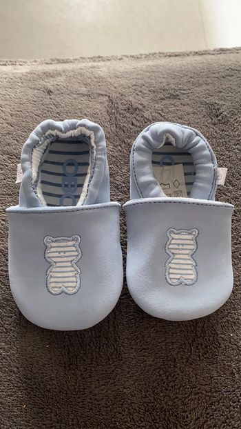 Chaussons neufs 0/6 m’ois