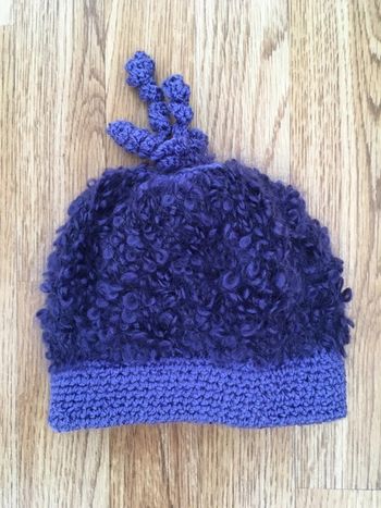 Bonnet bébé fait main, NEUF. Taille 1-2 ans, 49 cm.