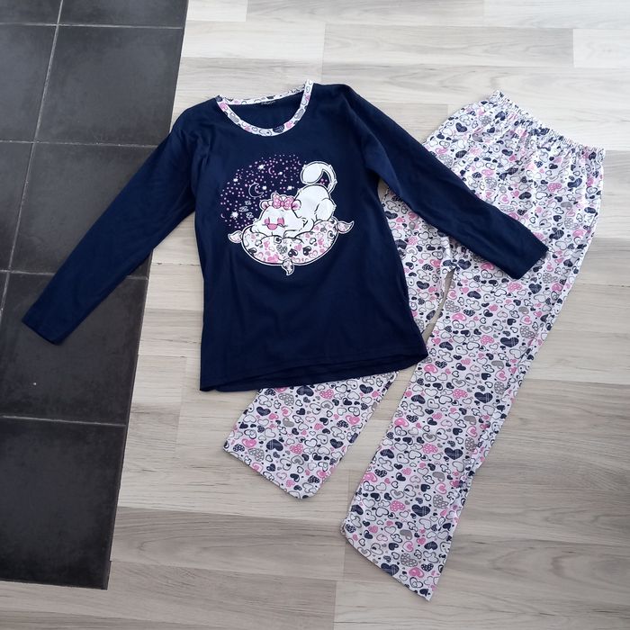 Pyjama femme 2 pièces (t-shirt à manches longues + pantalon) Influx taille 42
