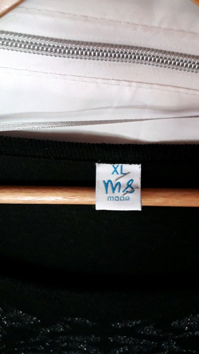 Ms mode pull noir et imprimé brillant taille xl = 48 - photo numéro 2