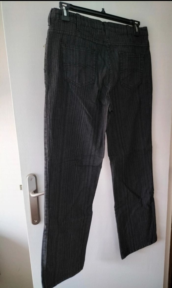 Femme 💙 Pantalon C &A Taille 46 - photo numéro 3