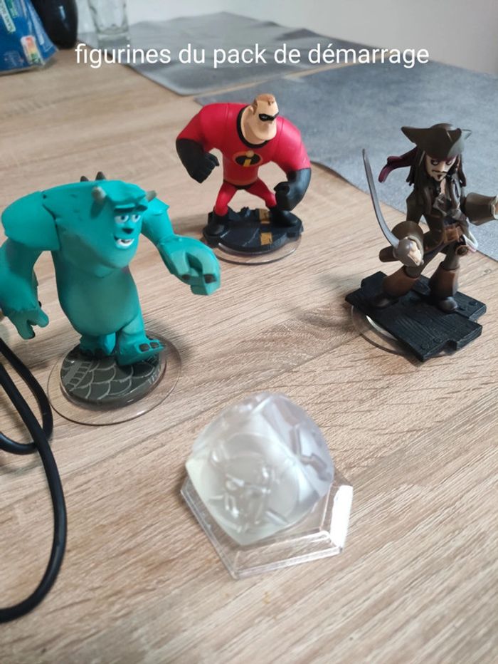 Jeu Disney Infinity pour PS3 et ses 3 figurines et un objet - photo numéro 9