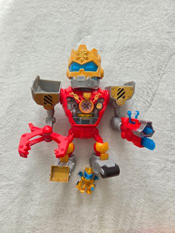 Méga robot tresor x