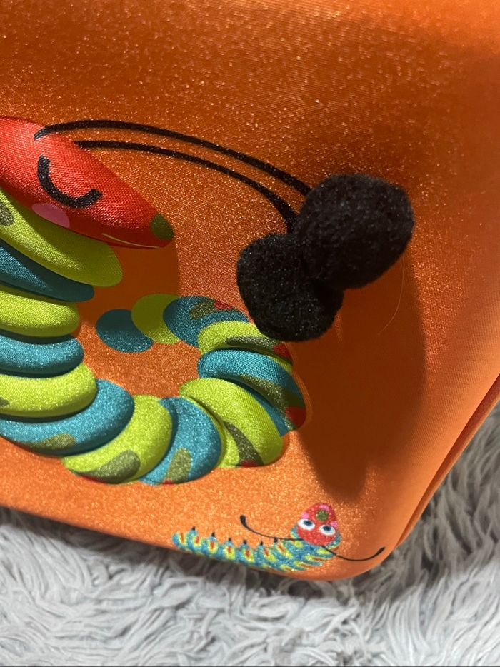 Valise motif chenille - Oops - photo numéro 8