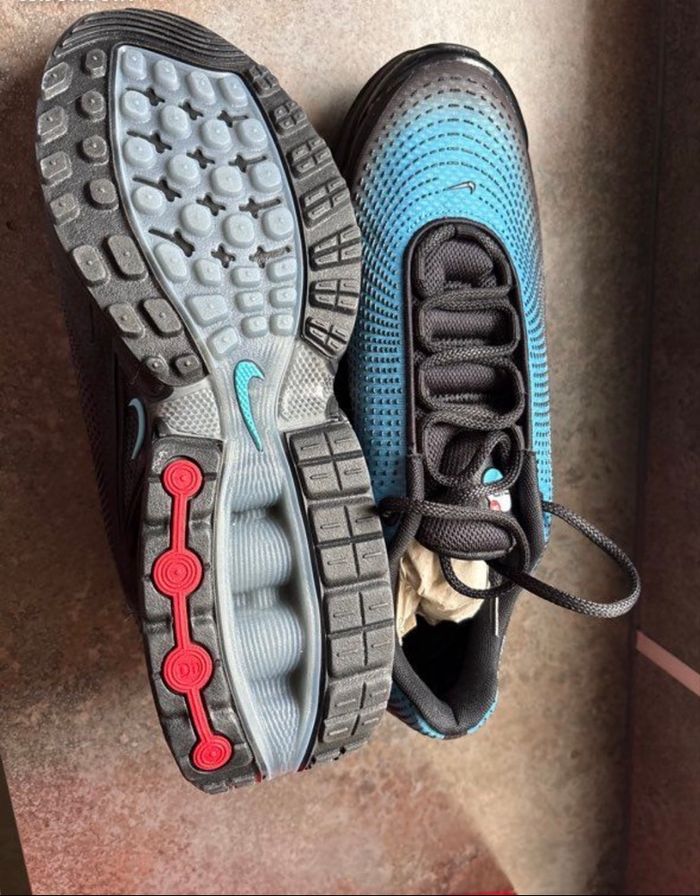 Nike, Air Max DN taille 44,5 - photo numéro 3