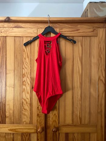 Body femme S Jennyfer neuf