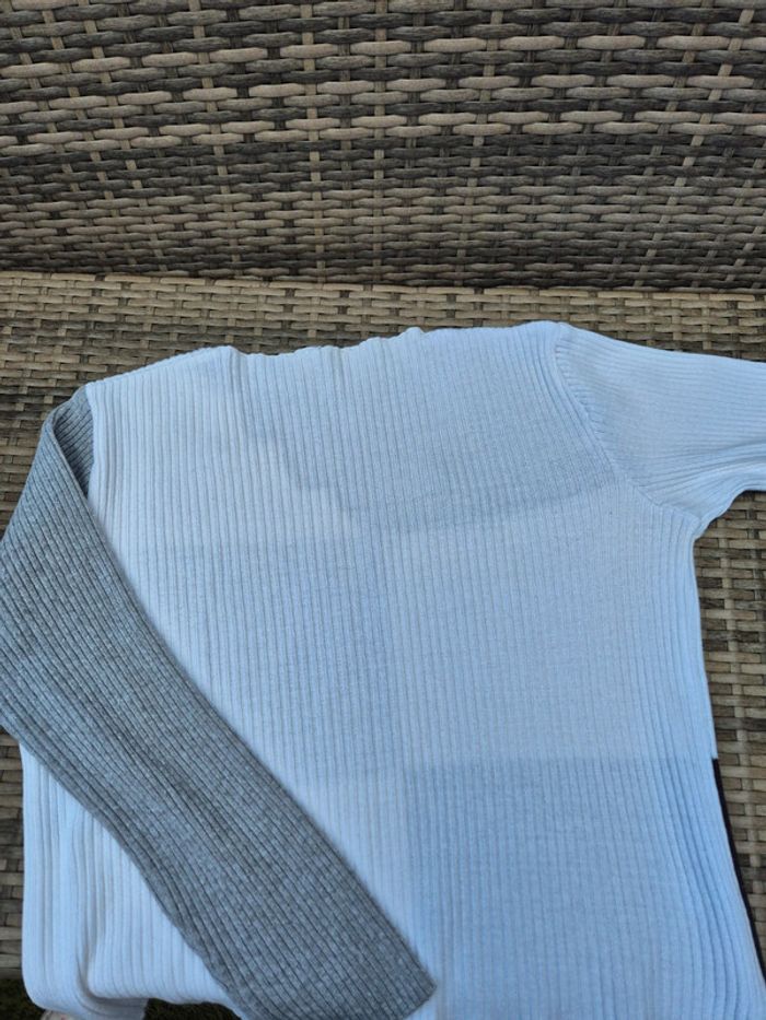 Pull à manches longues pour femme T. 42/44 - photo numéro 9