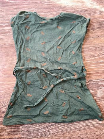 Robe avec petit ananas