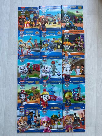 Lot 15 livres Pat Patrouille 