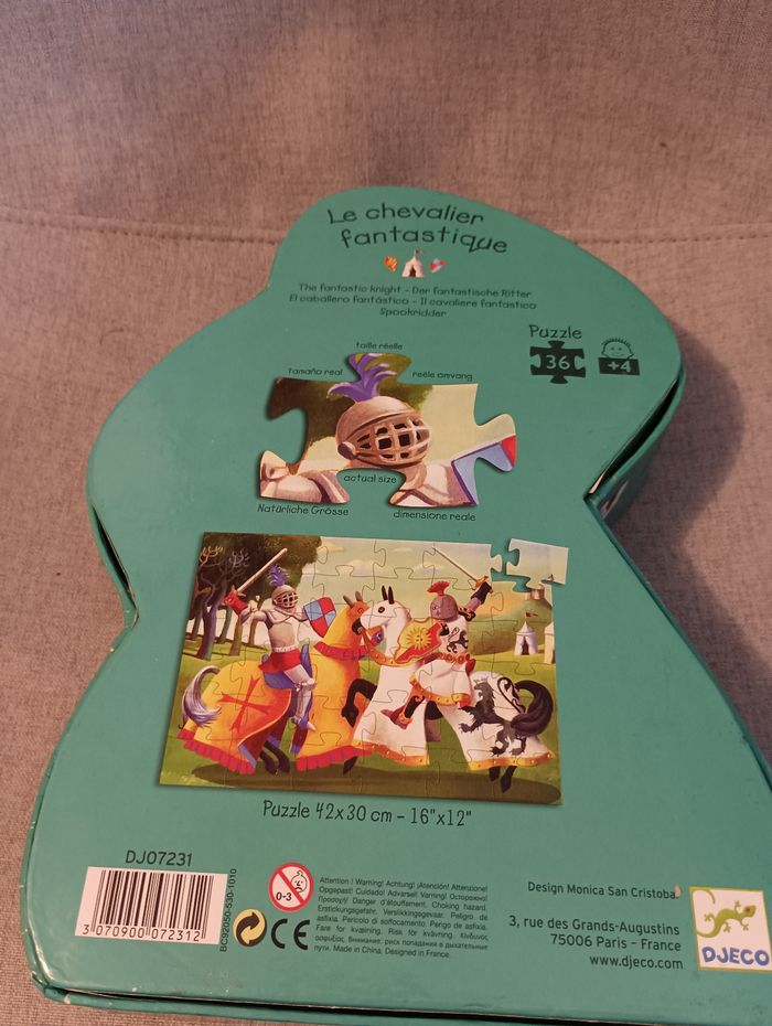 Puzzle 36 pièces Djeco le chevalier fantastique - photo numéro 2