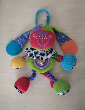 Peluche d éveil bébé