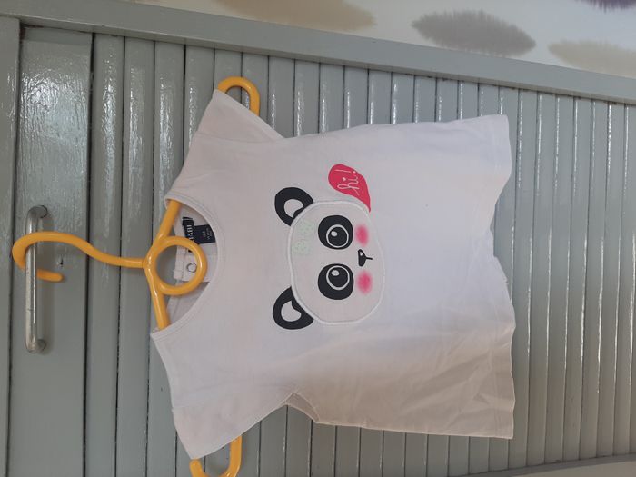 10 tee shirts et 2 shorts - photo numéro 4