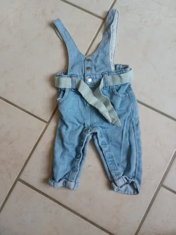 🌹salopette 3 mois kiabi 🌹