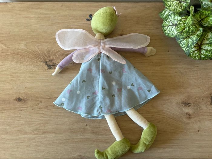 Doudou peluche poupée fée robe bleu mauve ailes IKEA - photo numéro 3