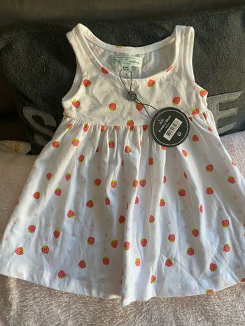 Robe Mes petits cailloux 6 mois neuve avec étiquette