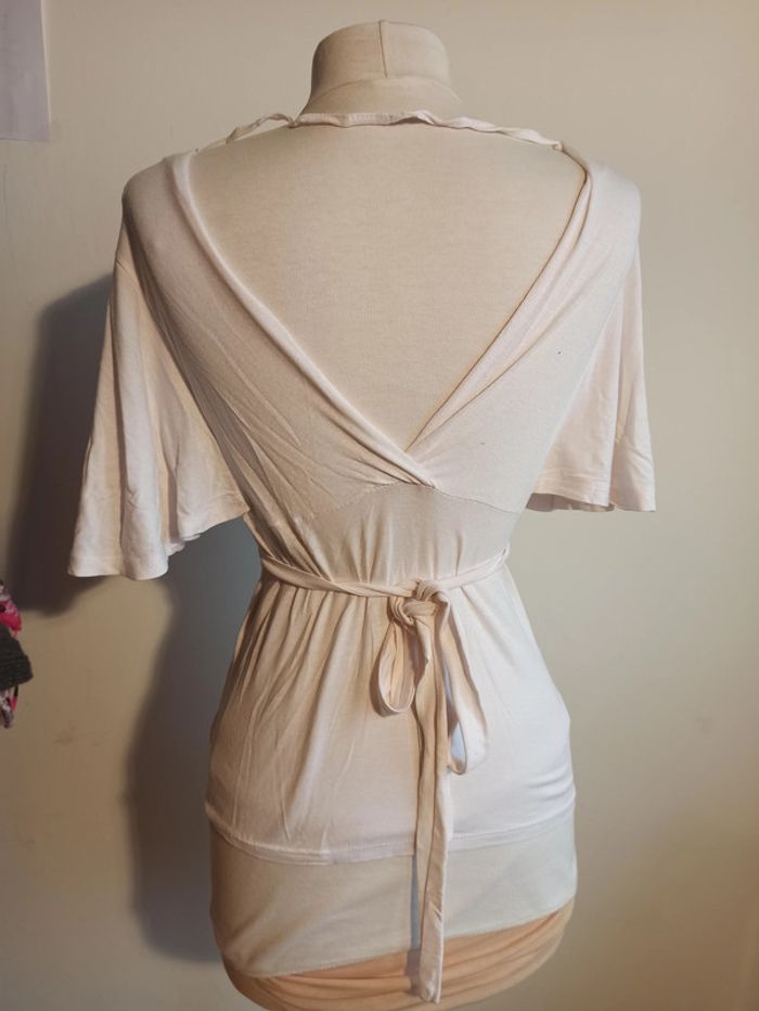 Haut blanc manche courte - photo numéro 2