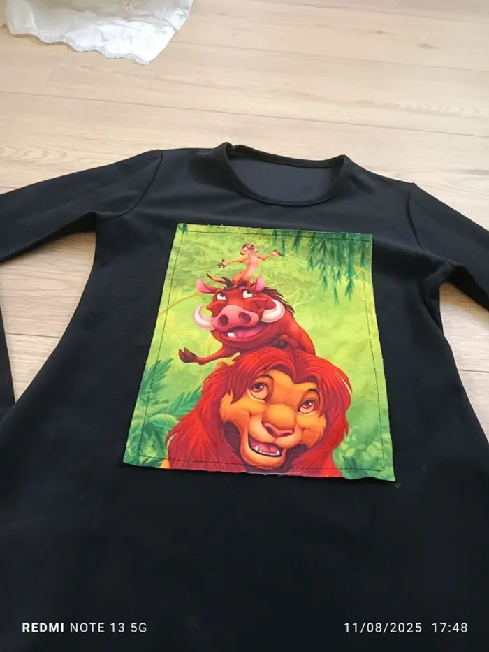 Magnifique robe le Roi Lion taille 12 ans - photo numéro 2