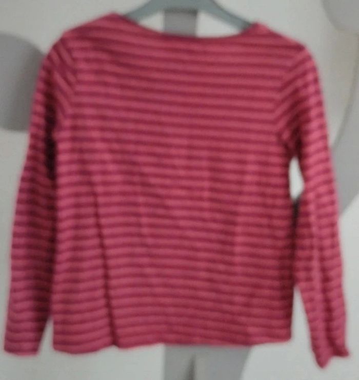 Tee-shirt manches longues à rayures bordeaux et corail Kiabi taille 8 ans - photo numéro 2