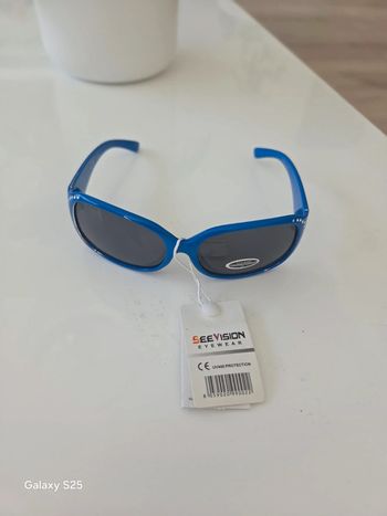 Lunette de soleil enfant