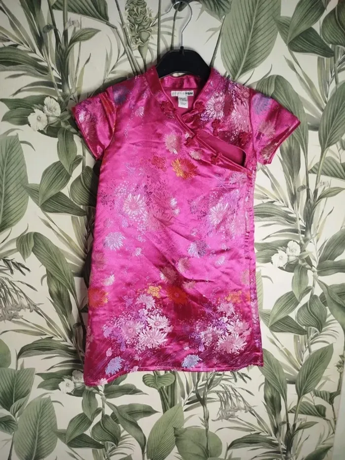 Robe style chinoise h&M 6 7 ans