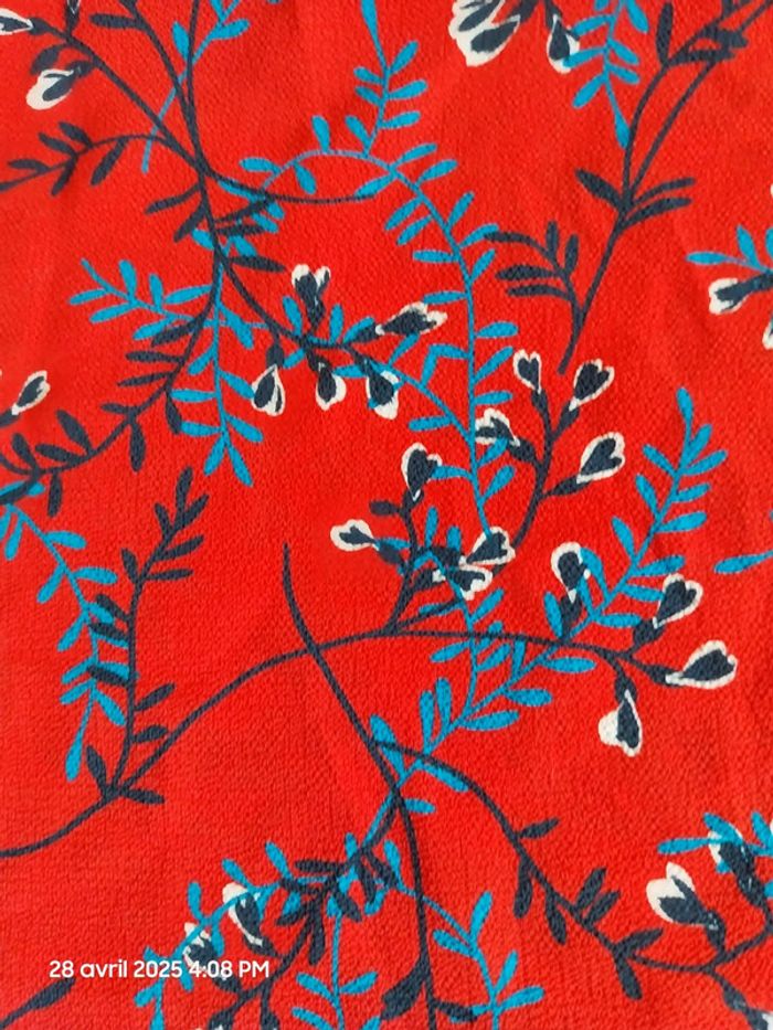Coupon de 300 x 150 cm – Tissu Crêpe Georgette Rameaux – rouge – Tissu net - photo numéro 7