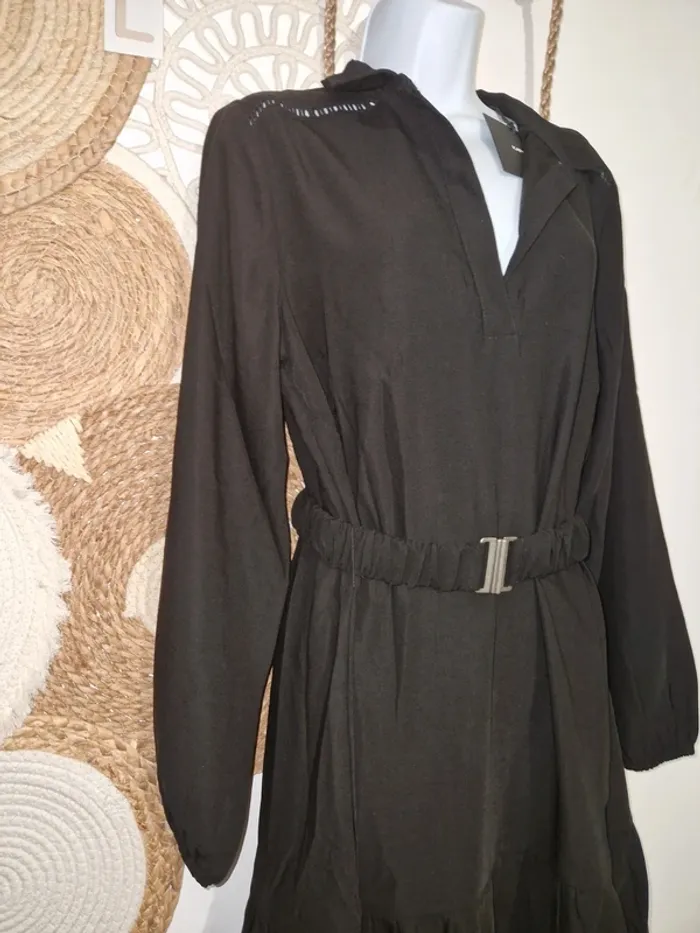 Robe 🚺 - photo numéro 2
