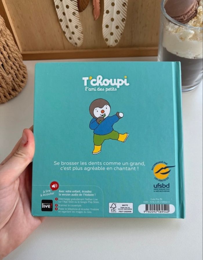 Livre Tchoupi se brosse les dents - photo numéro 2