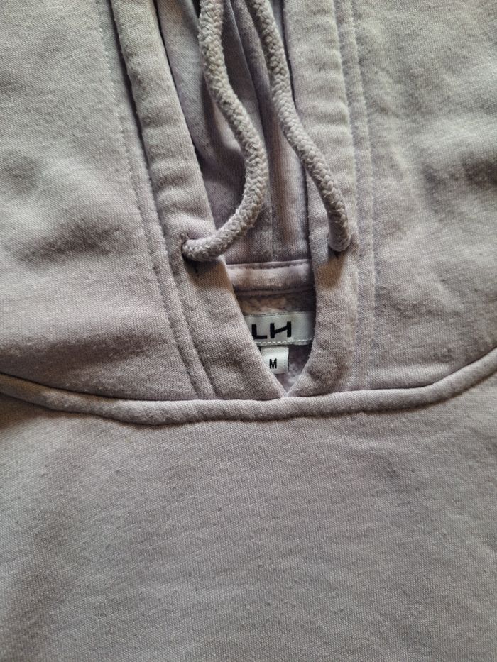 Pull a capuche rose pâle - photo numéro 2