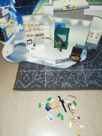 Ensemble incomplet bijouterie playmobil