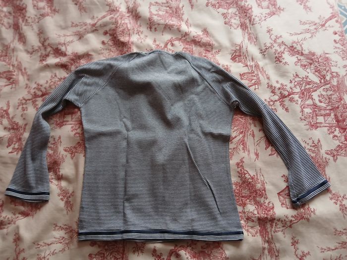 Tee shirt manche longue fines rayures - photo numéro 3