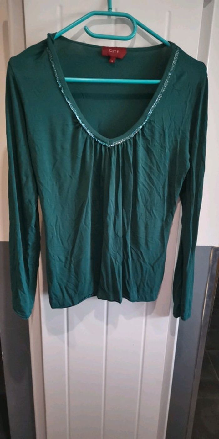 Lot 2 Haut violet et vert émeraude - photo numéro 3